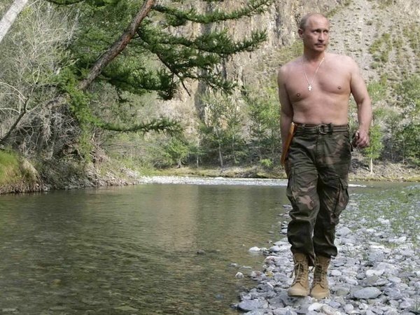 Владимир Путин отмечает свой день рождения в сибирской тайге