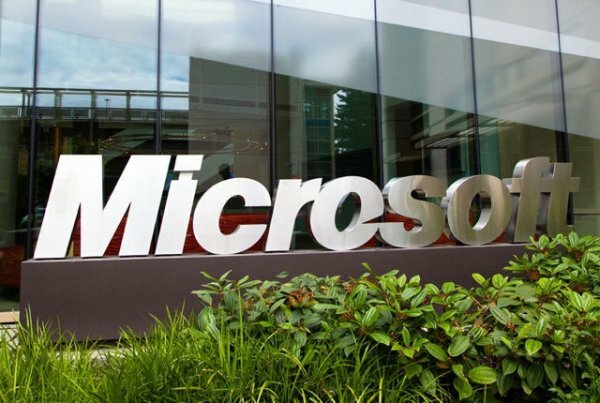 Microsoft потребовала перелицензирования своей продукции в Крыму