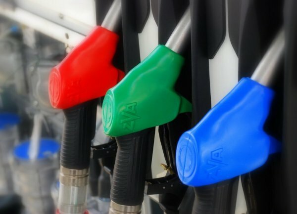 Регулированием цен на бензин в Севастополе займется специальное предприятие