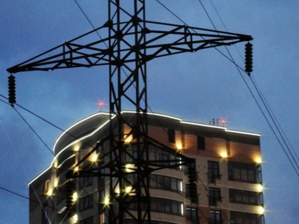 В Крыму с 19:00 мск начались веерные отключения электроэнергии
