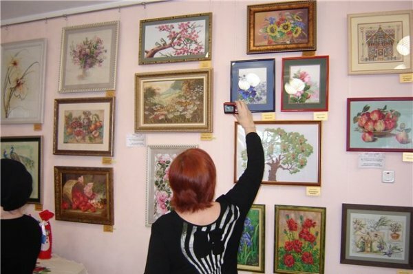 В Симферополе откроется выставка вышивки «Многоцветье узоров»