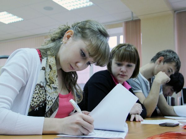 Крымчанам продлили сроки перевода из украинских вузов в российские