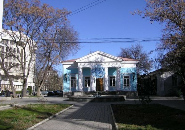 Минкультуры пообещало построить в Симферополе современный кукольный театр