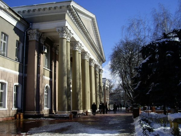 Почти все места в Медакадемии Георгиевского будут бюджетными
