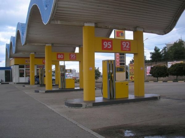 В правительстве Севастополя сообщили о снижении цен на топливо