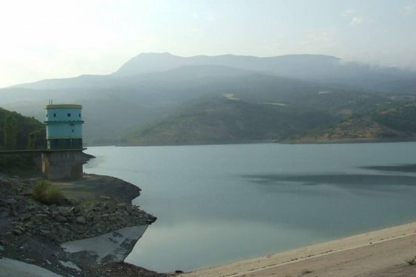 Запасы воды в питающем Алушту водохранилище не достигли прогнозных показате ...