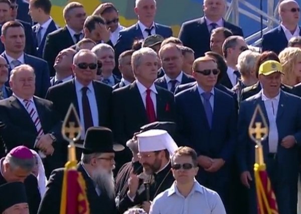 Порошенко сравнил Новороссию с Мордором